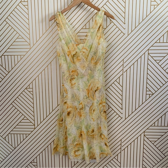 LOFT Dresses & Skirts - Ann Taylor Loft 100% Silk Floral Sleeveless Midi Swing Dress v neck flowers 8